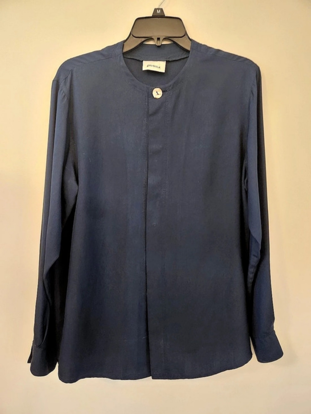 Go>Silk Long Sleeve Blouse in Navy Blue
